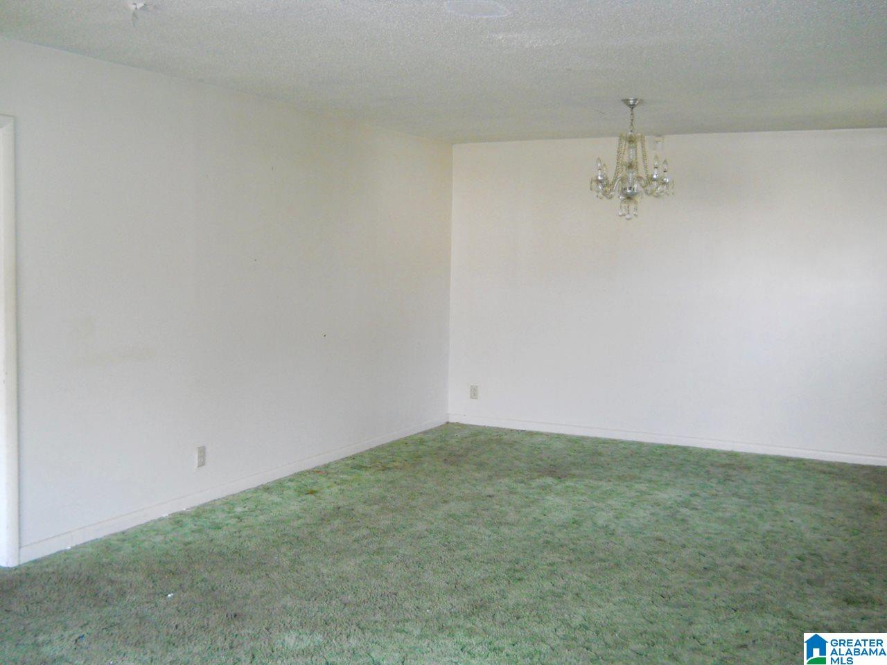756 30th Place Southwest Birmingham, AL 35221 - Photo 12 of 16