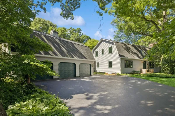 $540,000 | 6205 Katmai Trail, McHenry, IL 60050