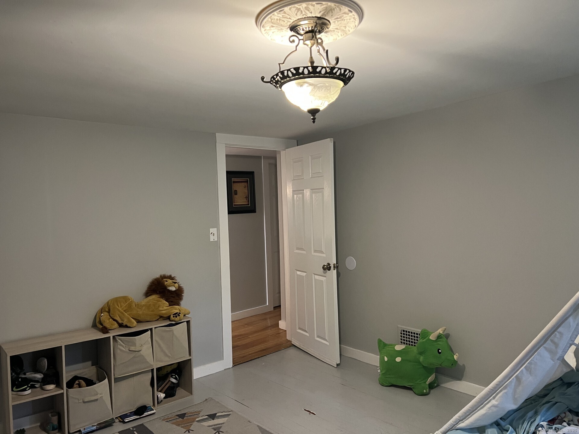 566 West Main Street Cheshire, CT 06410 - Photo 11 of 22