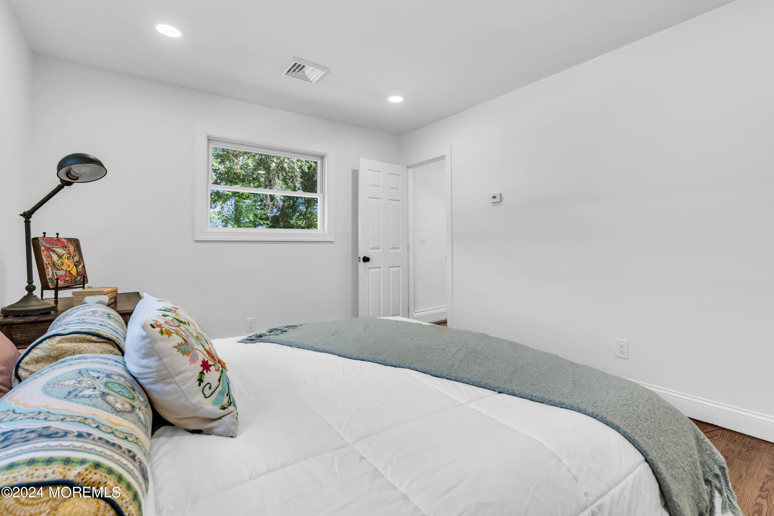 695 Harmony Road Middletown, NJ 07748 - Photo 20 of 38 harmo29