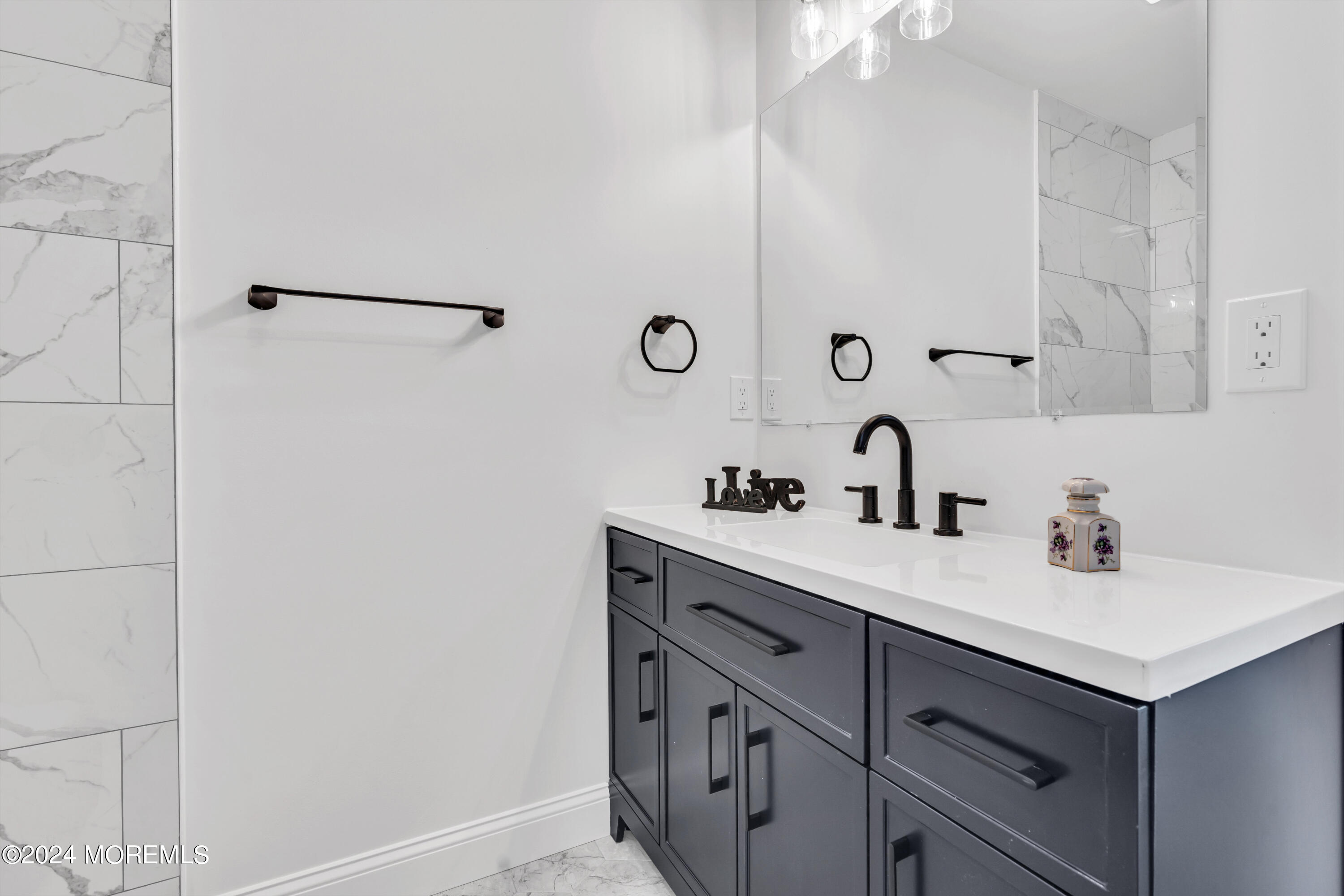 695 Harmony Road Middletown, NJ 07748 - Photo 23 of 38 harmo33