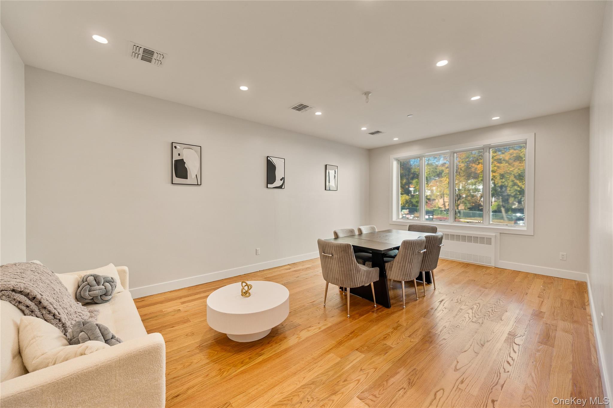 17 Lazer Ct Spring Valley, Unit 201 Spring Valley, NY 10977 - Photo 5 of 37 Gallery Image 5