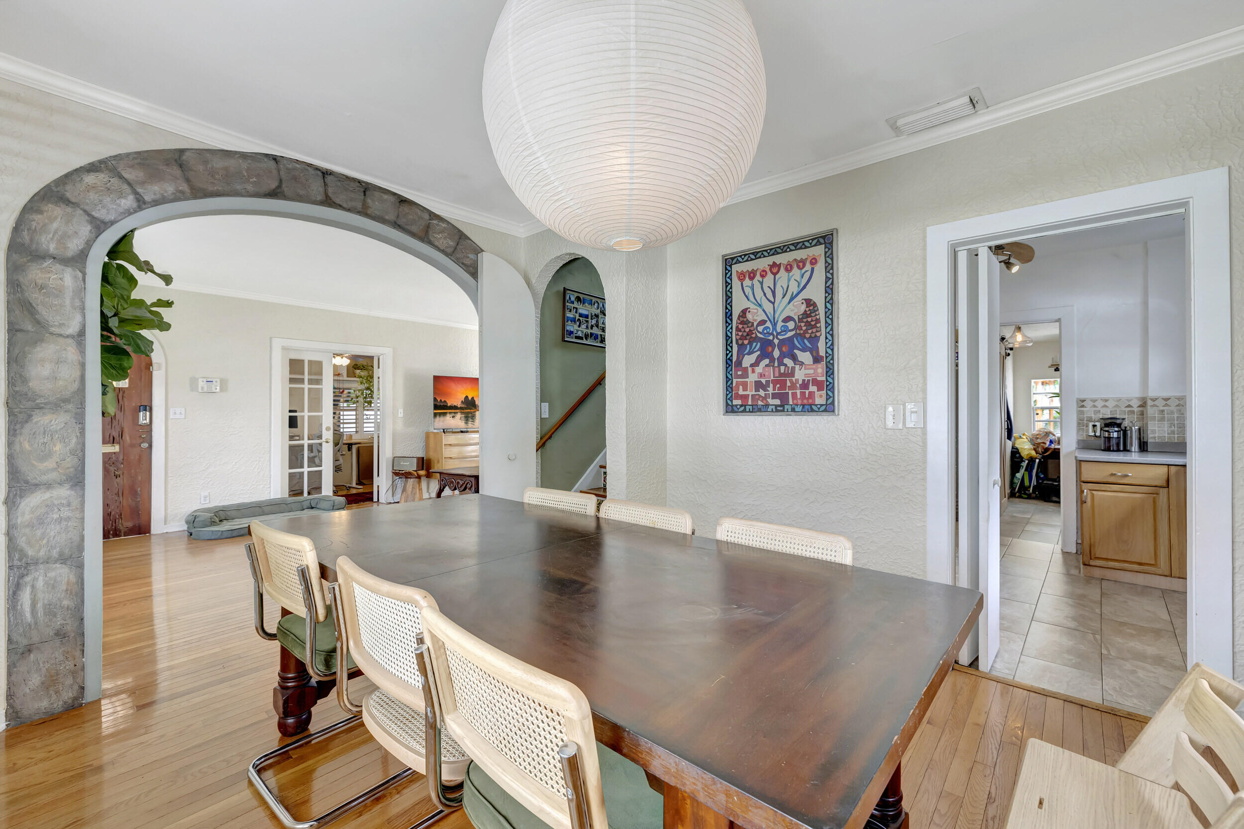 914 Andrews Road West Palm Beach, FL 33405 - Photo 14 of 54 Dining looking into kitchen