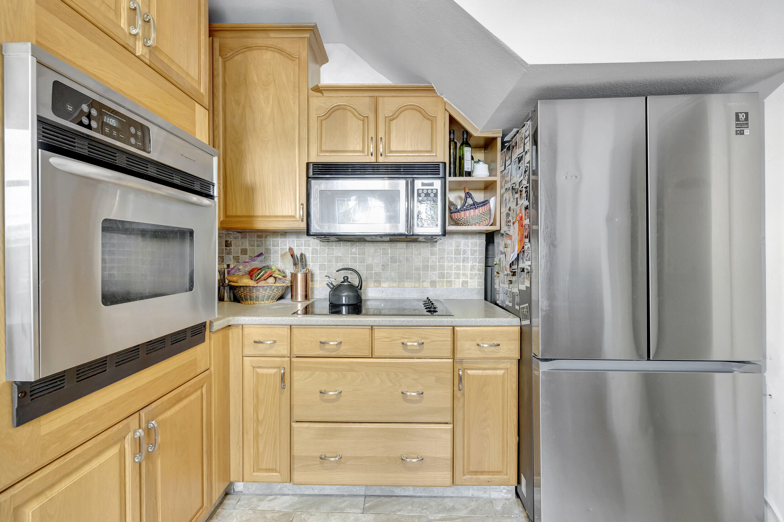 914 Andrews Road West Palm Beach, FL 33405 - Photo 21 of 54 Kitchen