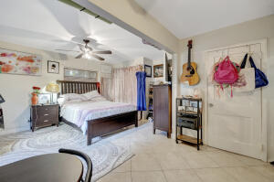 914 Andrews Road West Palm Beach, FL 33405 - Photo 40 of 54 Cottage Inside