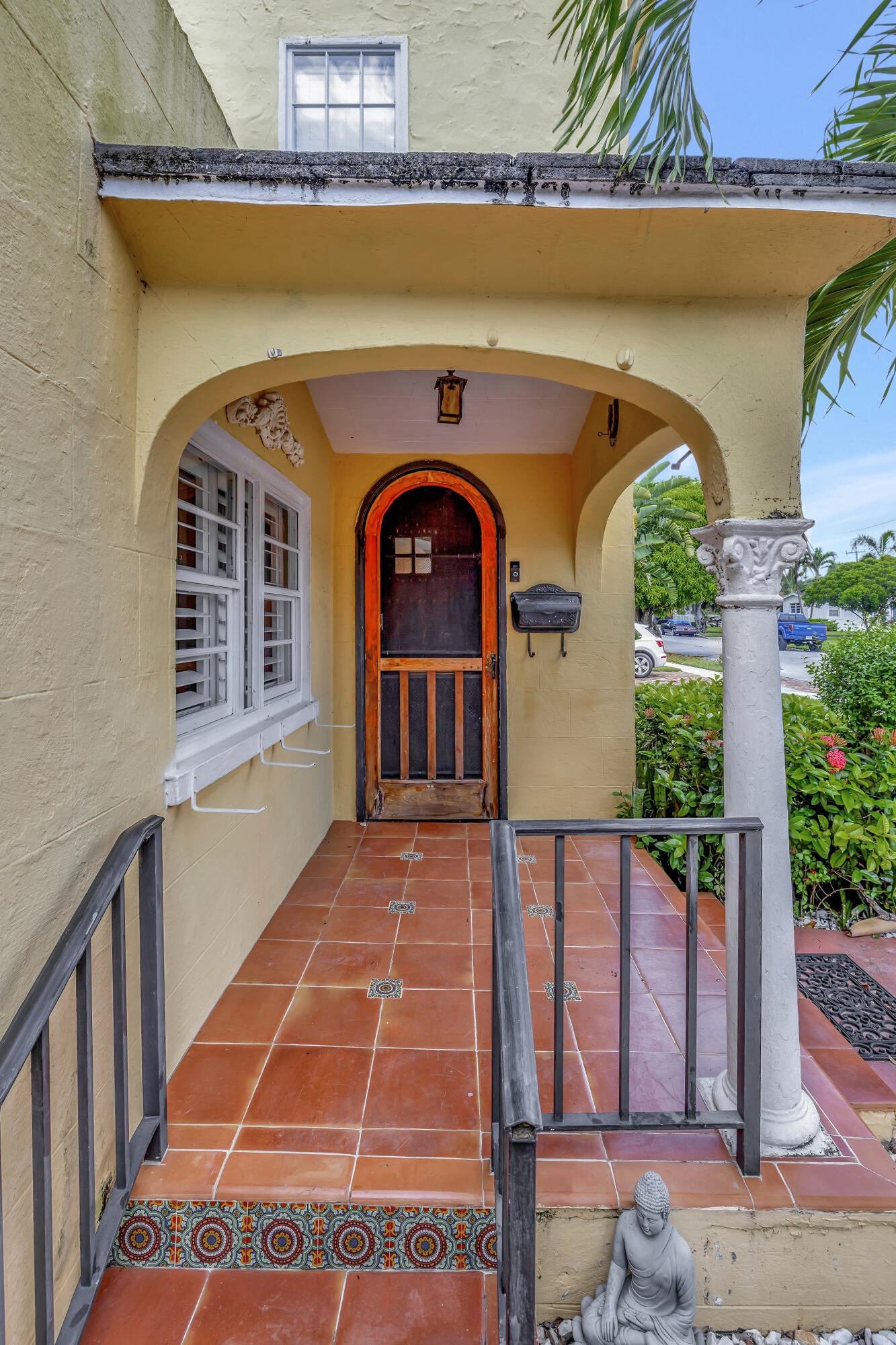 914 Andrews Road West Palm Beach, FL 33405 - Photo 53 of 54 House front porch