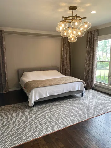 $825,000 | 1303 East Erskine Mnr Hl Drive, South Bend, IN 46614