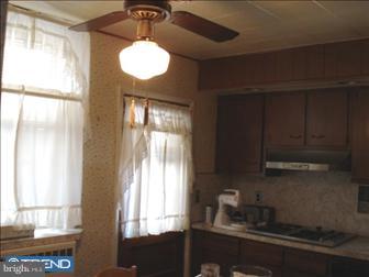 1216 Marlyn Road Philadelphia, PA 19151 - Photo 3 of 5 Gallery Image 3