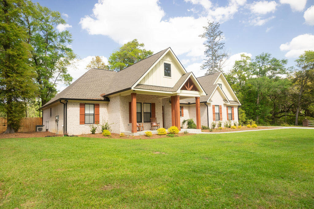 74 Longleaf Drive Walterboro, SC 29488 - Photo 4 of 58 3T6A3435