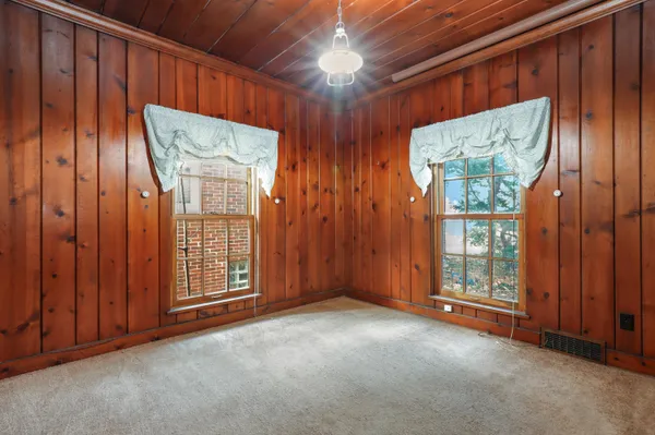 $349,900 | 7039 Forest Avenue, Hammond, IN 46324