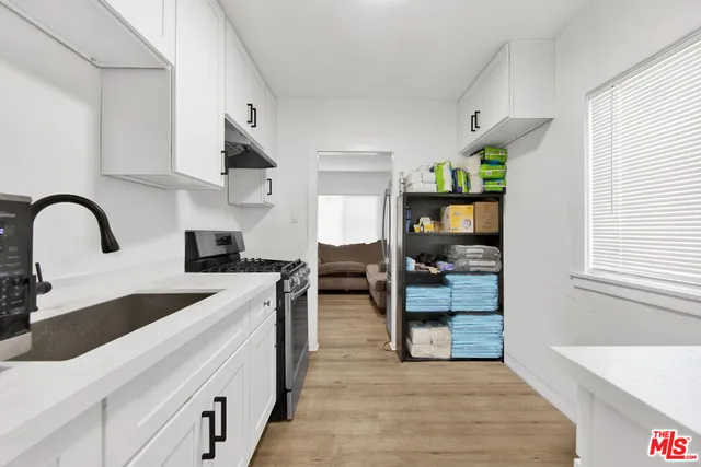 $750,000 | 4124 West 64th Street, Inglewood, CA 90302