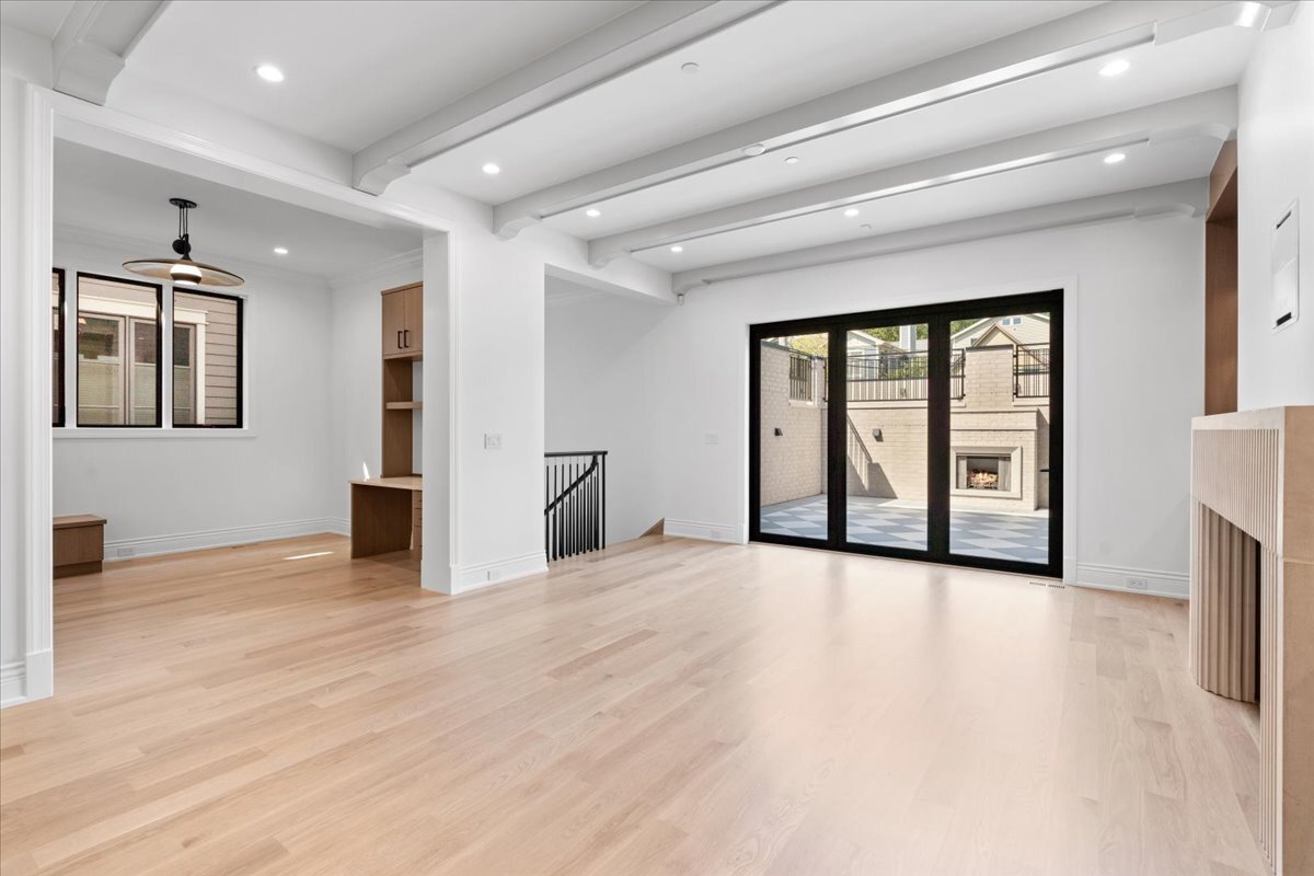 2119 North Seminary Avenue Chicago, IL 60614 - Photo 17 of 29