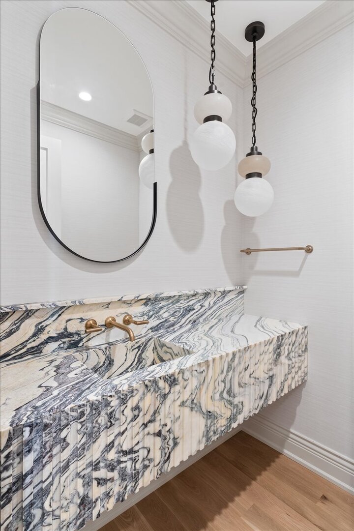 2119 North Seminary Avenue Chicago, IL 60614 - Photo 10 of 29