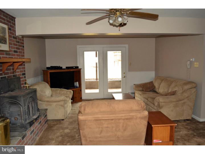 2262 Hill Road Perkiomenville, PA 18074 - Photo 16 of 23 Family Room