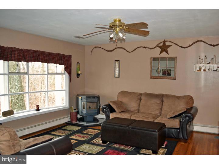 2262 Hill Road Perkiomenville, PA 18074 - Photo 8 of 23 Living Room