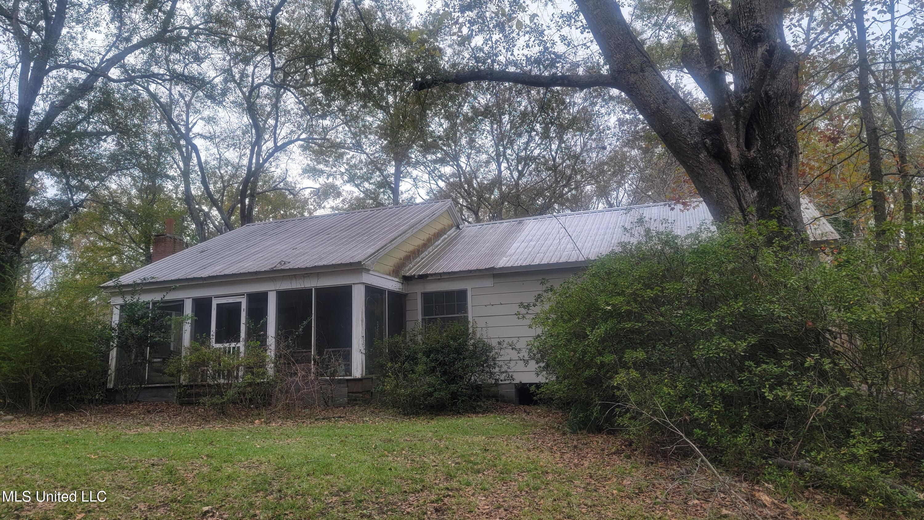 2945 Tom Cain Road Utica, MS 39175 - Photo 1 of 42 20241207_154934