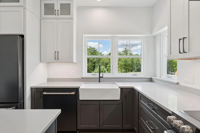 $899,000 | 43 Rose Douglas Lane, Brunswick, ME 04011