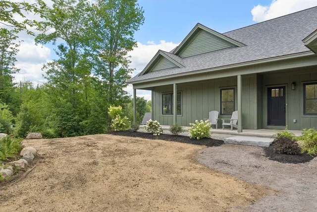 $899,000 | 43 Rose Douglas Lane, Brunswick, ME 04011