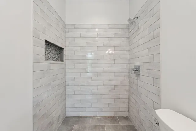 $899,000 | 43 Rose Douglas Lane, Brunswick, ME 04011