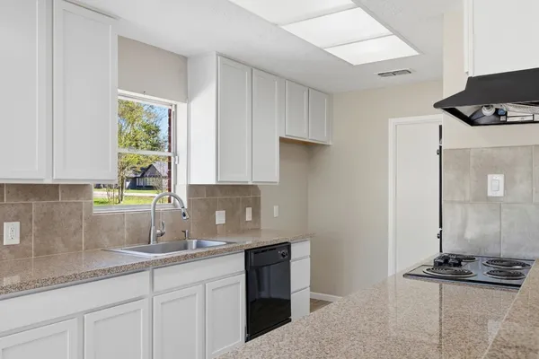 $290,000 | 24715 Glen Loch Drive, Spring, TX 77380