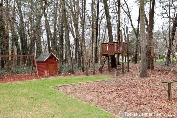 $437,000 | 7703 Pinecone Court, Whitehall, MI 49461