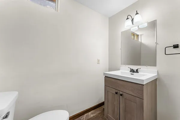 $379,900 | 3455 West Harbor Drive, Bettendorf, IA 52722