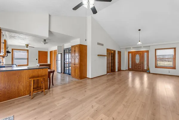$379,900 | 3455 West Harbor Drive, Bettendorf, IA 52722
