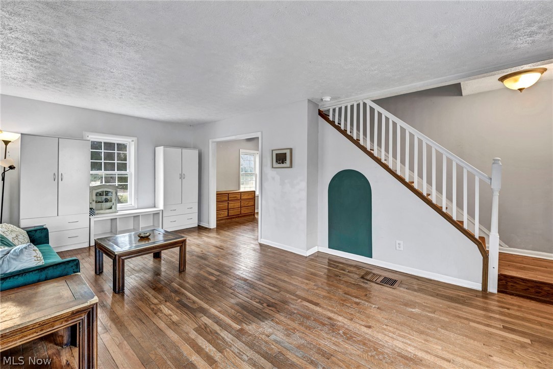2833 Hubbard Road Madison, OH 44057 - Photo 8 of 40