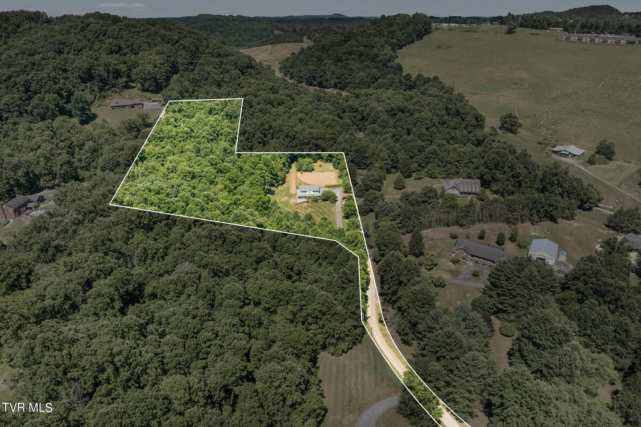 221 Judge Ben Allen Road Elizabethton, TN 37643 - Photo 2 of 44 Aerial plat