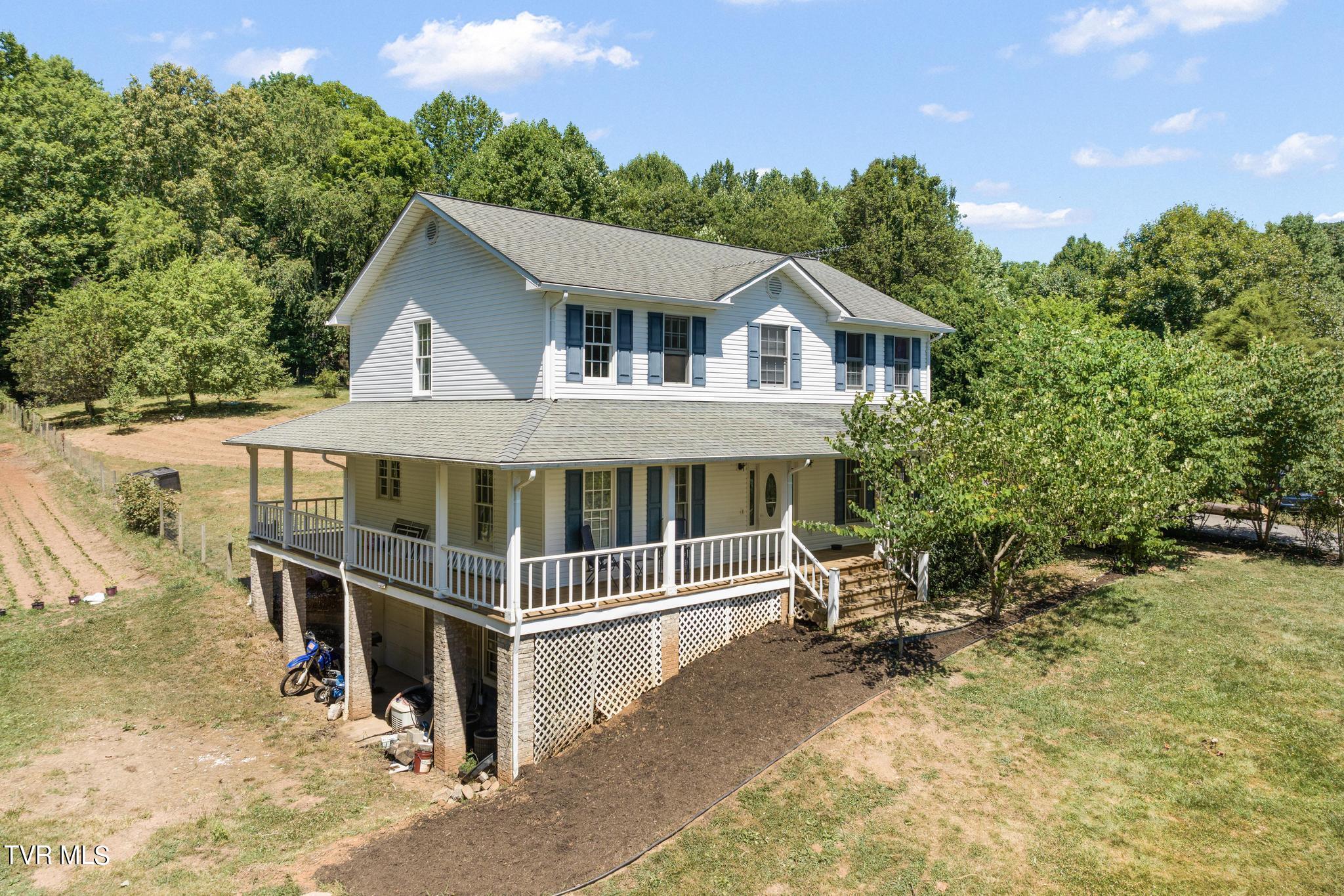 221 Judge Ben Allen Road Elizabethton, TN 37643 - Photo 21 of 44 DJI_0164