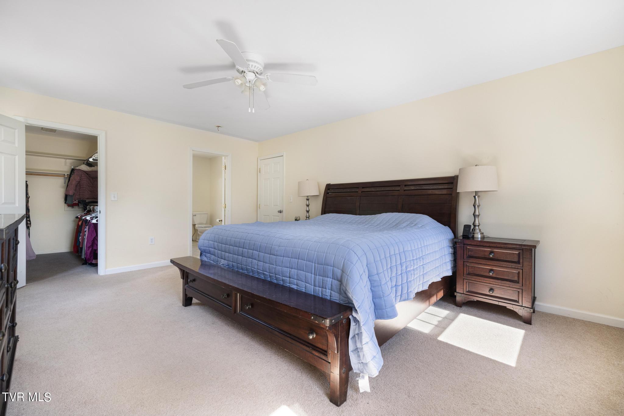 221 Judge Ben Allen Road Elizabethton, TN 37643 - Photo 27 of 44 Primary bedroom