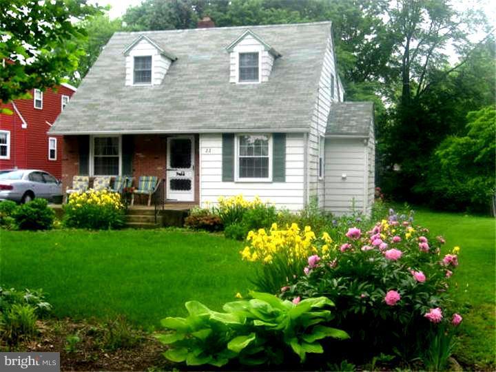 22 Spring Street Media, PA 19063 - Photo 1 of 14 Exterior Front