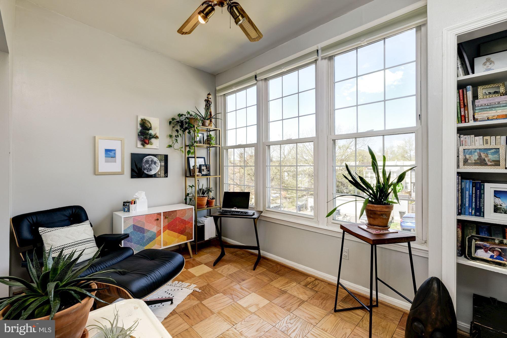 945 Randolph Street Northwest, Unit C Washington, DC 20011 - Photo 7 of 10 Sun Room/Den