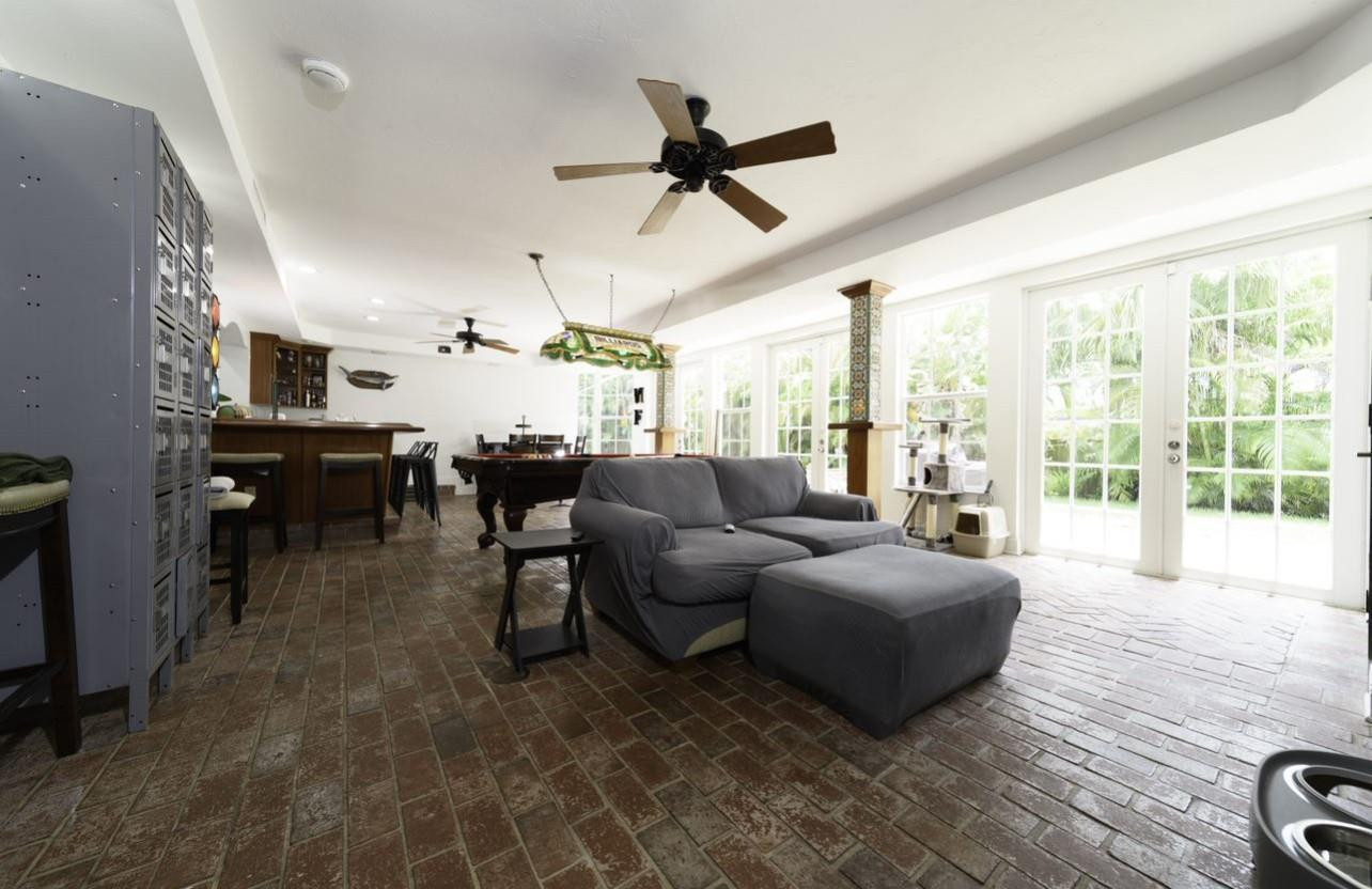 252 Southwest 63rd Terrace Plantation, FL 33317 - Photo 12 of 18 Photo 12