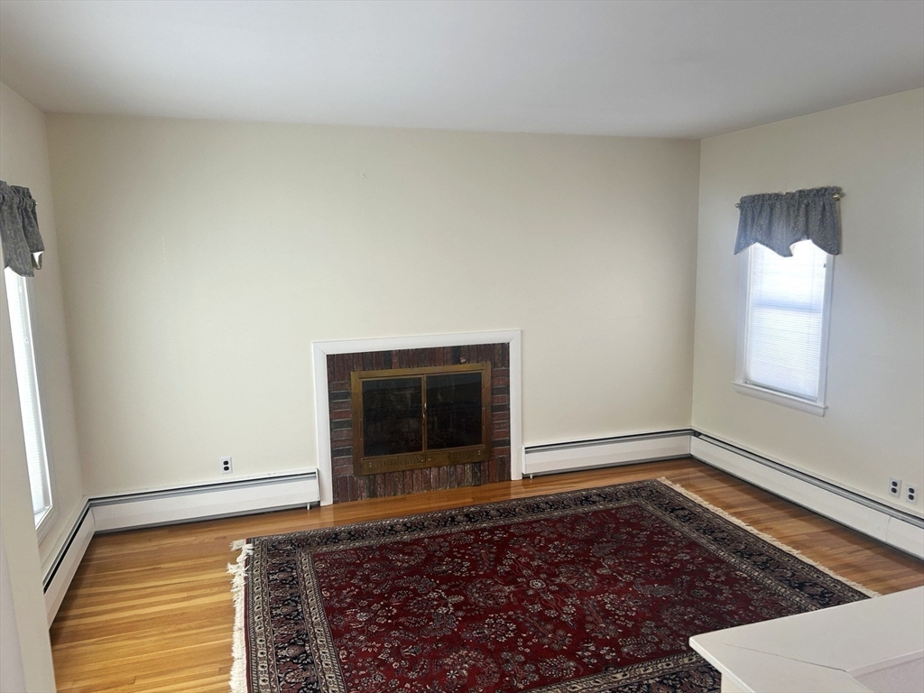 8 Walnut Knolls Canton, MA 02021 - Photo 5 of 16