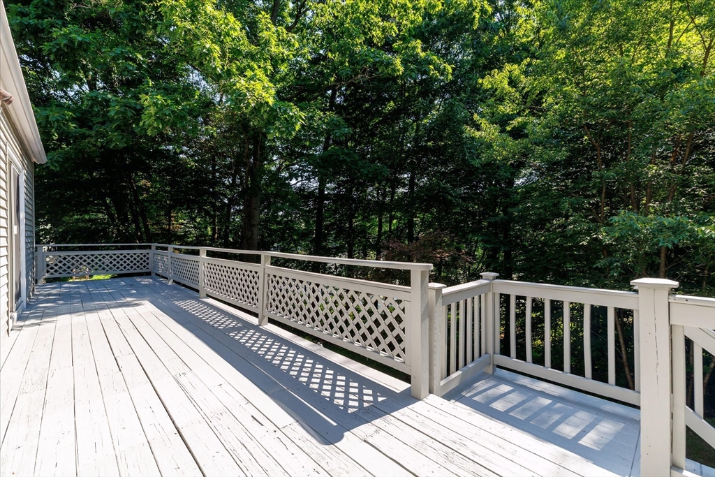 37 Breakneck Road Sturbridge, MA 01566 - Photo 32 of 41