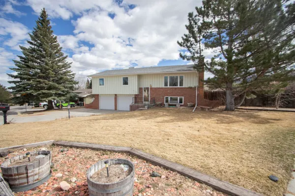 $320,000 | 2153 West 42nd Street, Casper, WY 82604