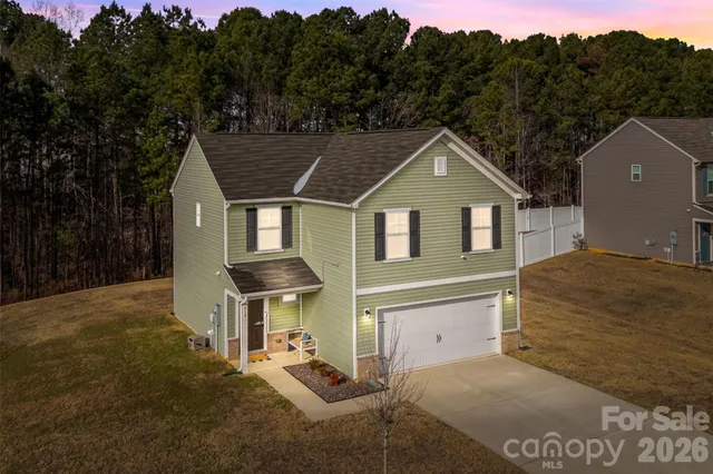 $295,000 | 819 Yorkshire Drive, Albemarle, NC 28001
