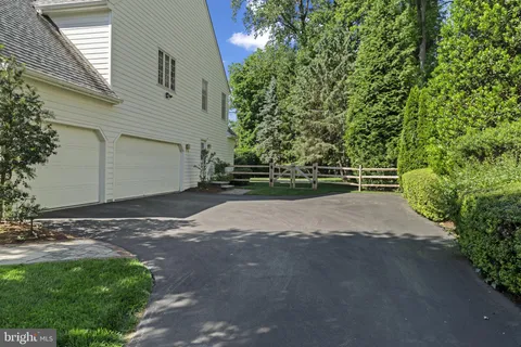 $1,995,000 | 309 Durham Drive, Villanova, PA 19085