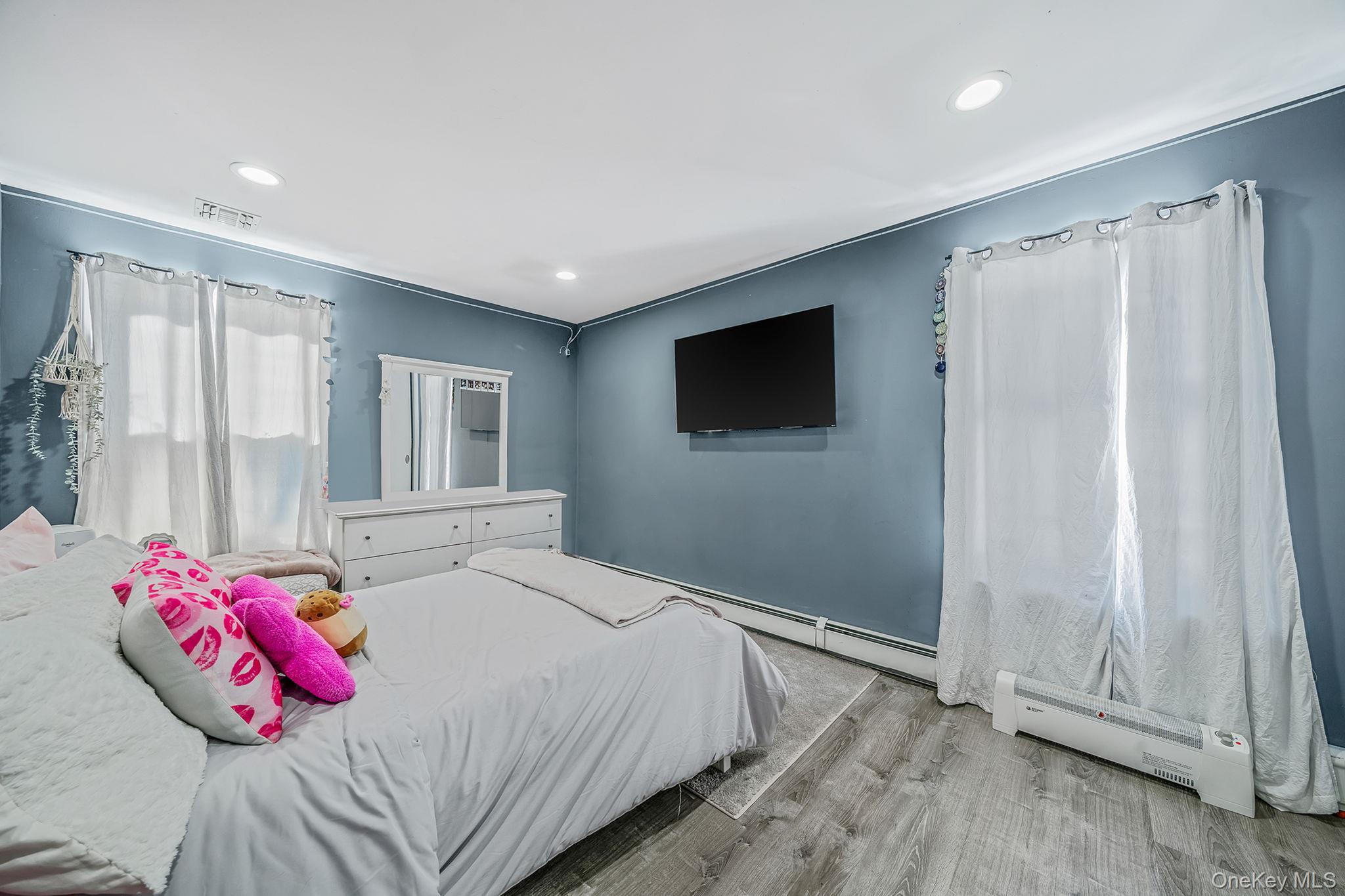 49 Flamingo Road Rocky Point, NY 11778 - Photo 17 of 48