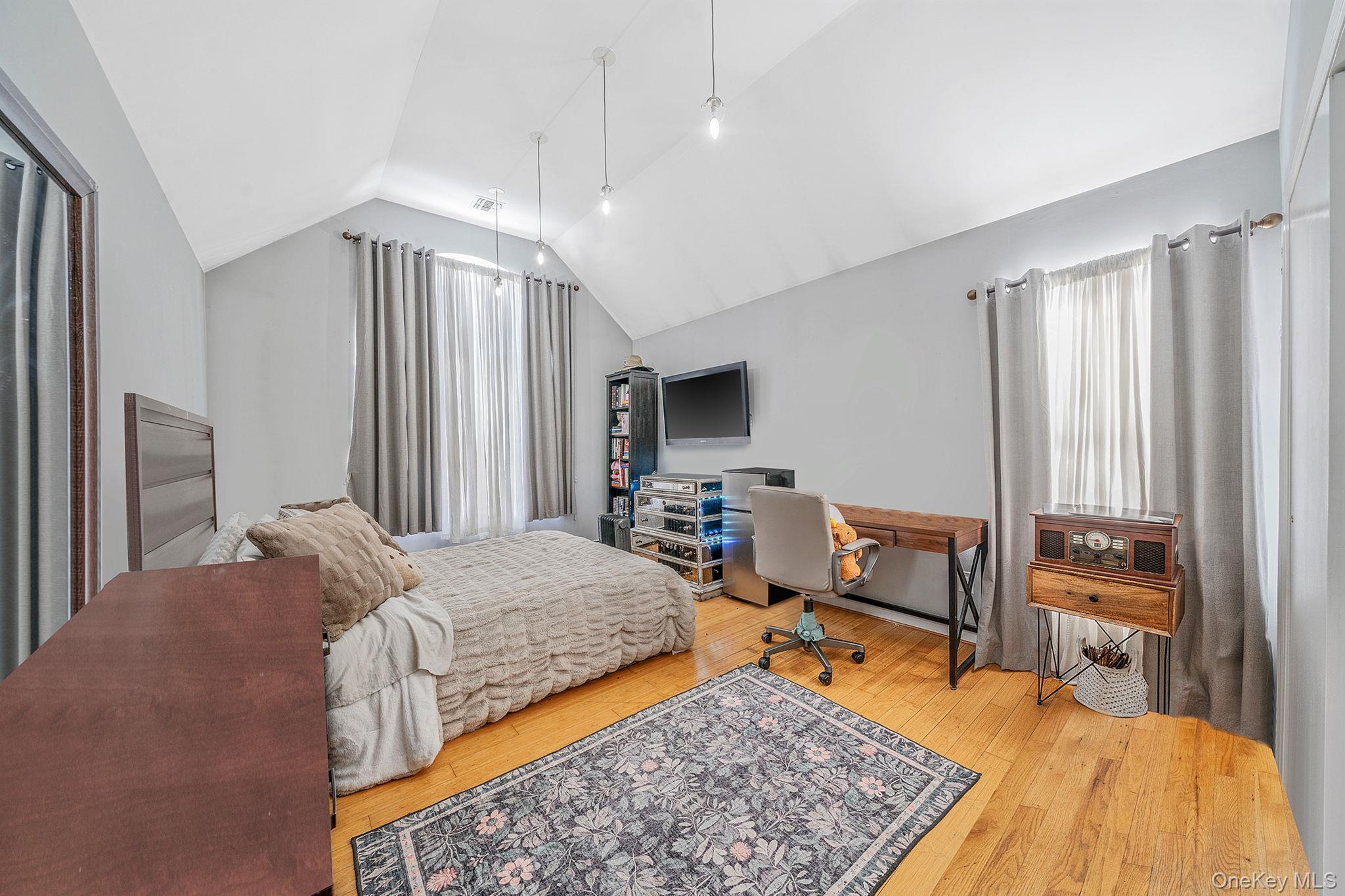 49 Flamingo Road Rocky Point, NY 11778 - Photo 19 of 48