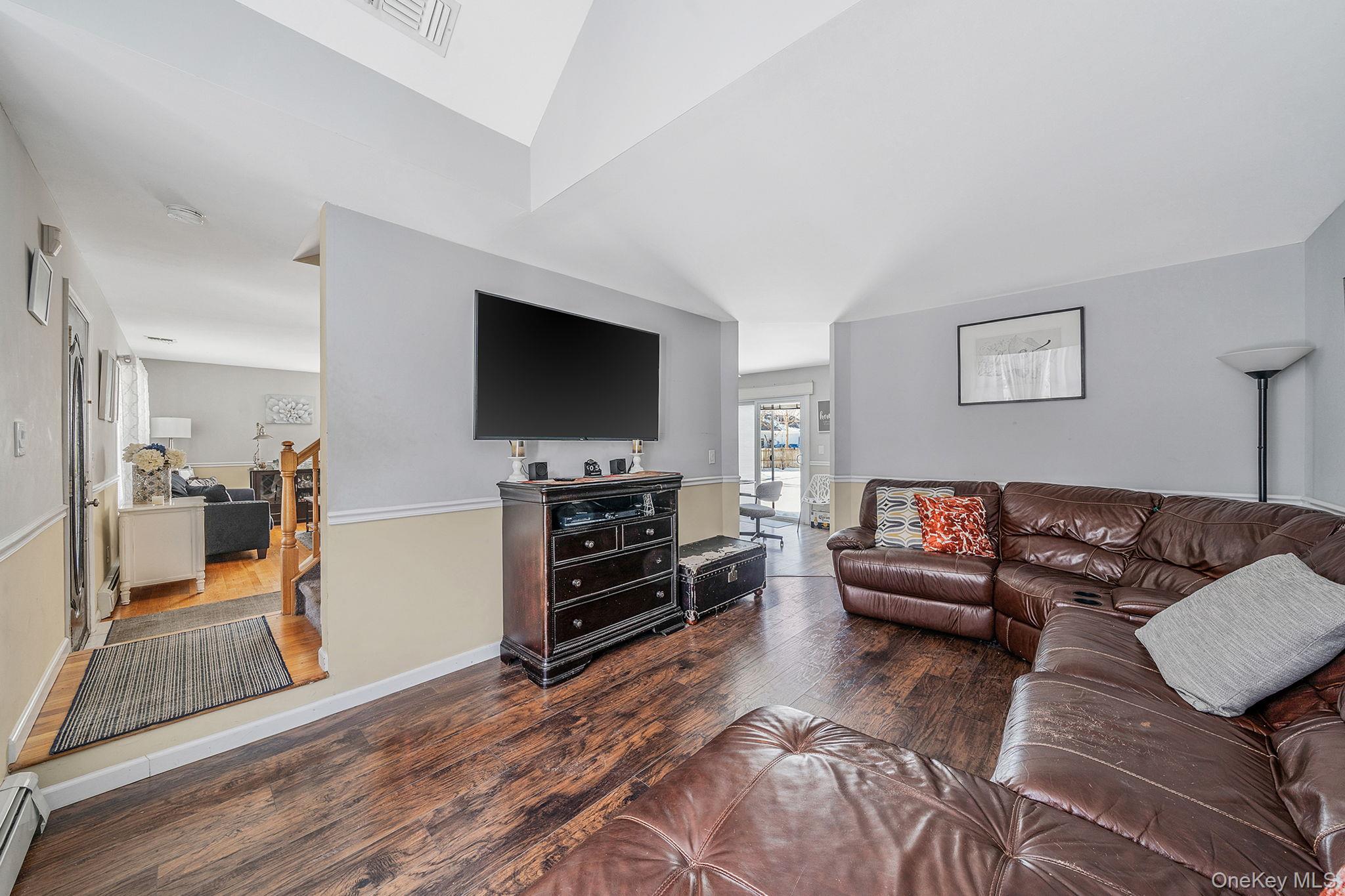 49 Flamingo Road Rocky Point, NY 11778 - Photo 41 of 48