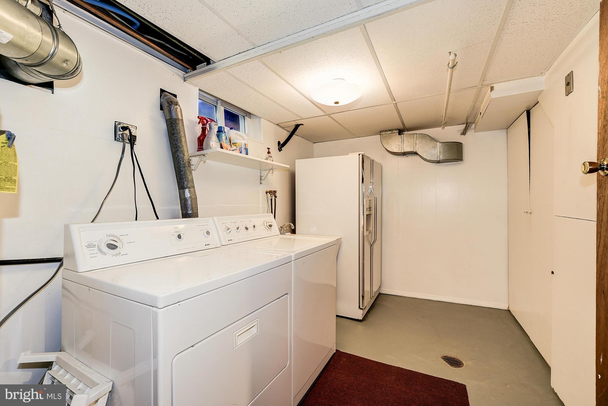 2906 Harris Avenue Silver Spring, MD 20902 - Photo 22 of 30 Laundry Area
