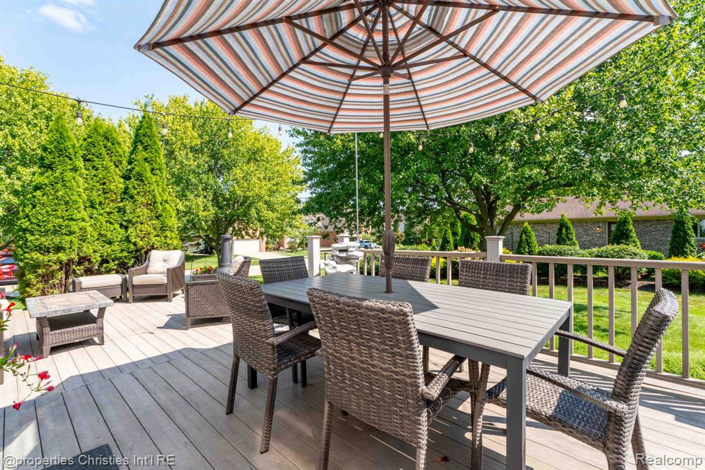 642 Whitney Drive Rochester Hills, MI 48307 - Photo 14 of 39