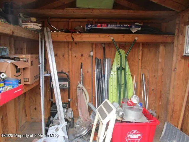 $172,000 | 421 West Mary Street, Old Forge, PA 18518