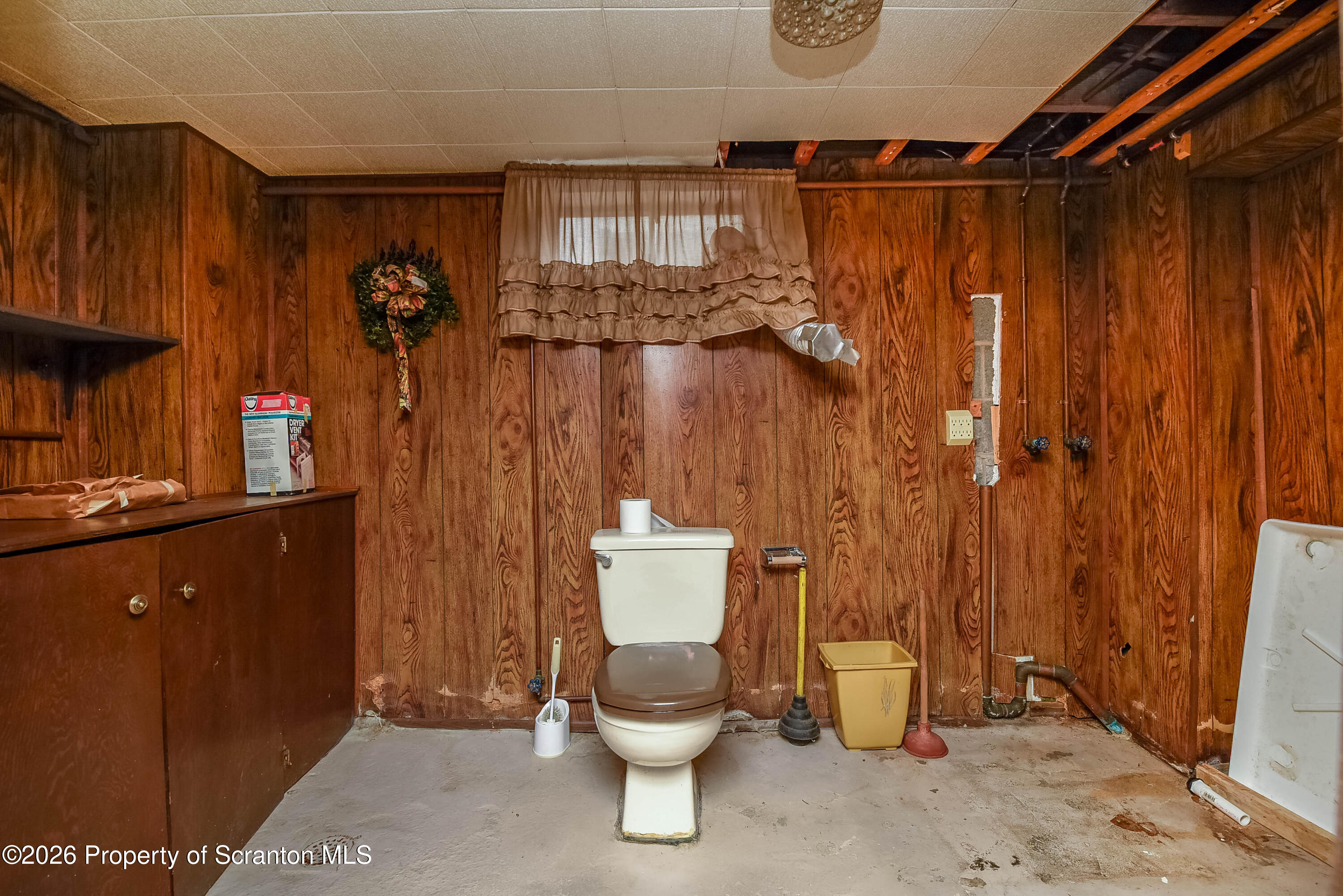 421 West Mary Street Old Forge, PA 18518 - Photo 26 of 26 _DSC6435