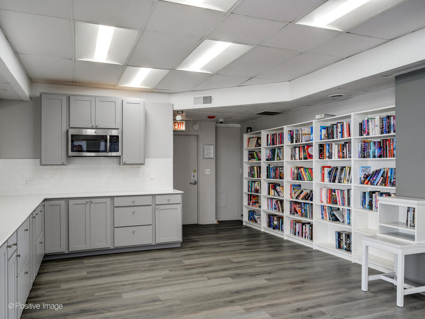 6301 North Sheridan Road, Unit 14O Chicago, IL 60660 - Photo 19 of 22