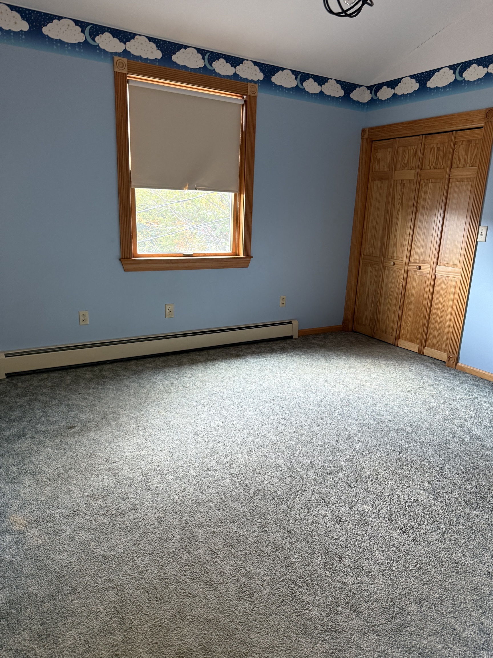 28 Galpin Street Naugatuck, CT 06770 - Photo 10 of 16 an empty room with a window