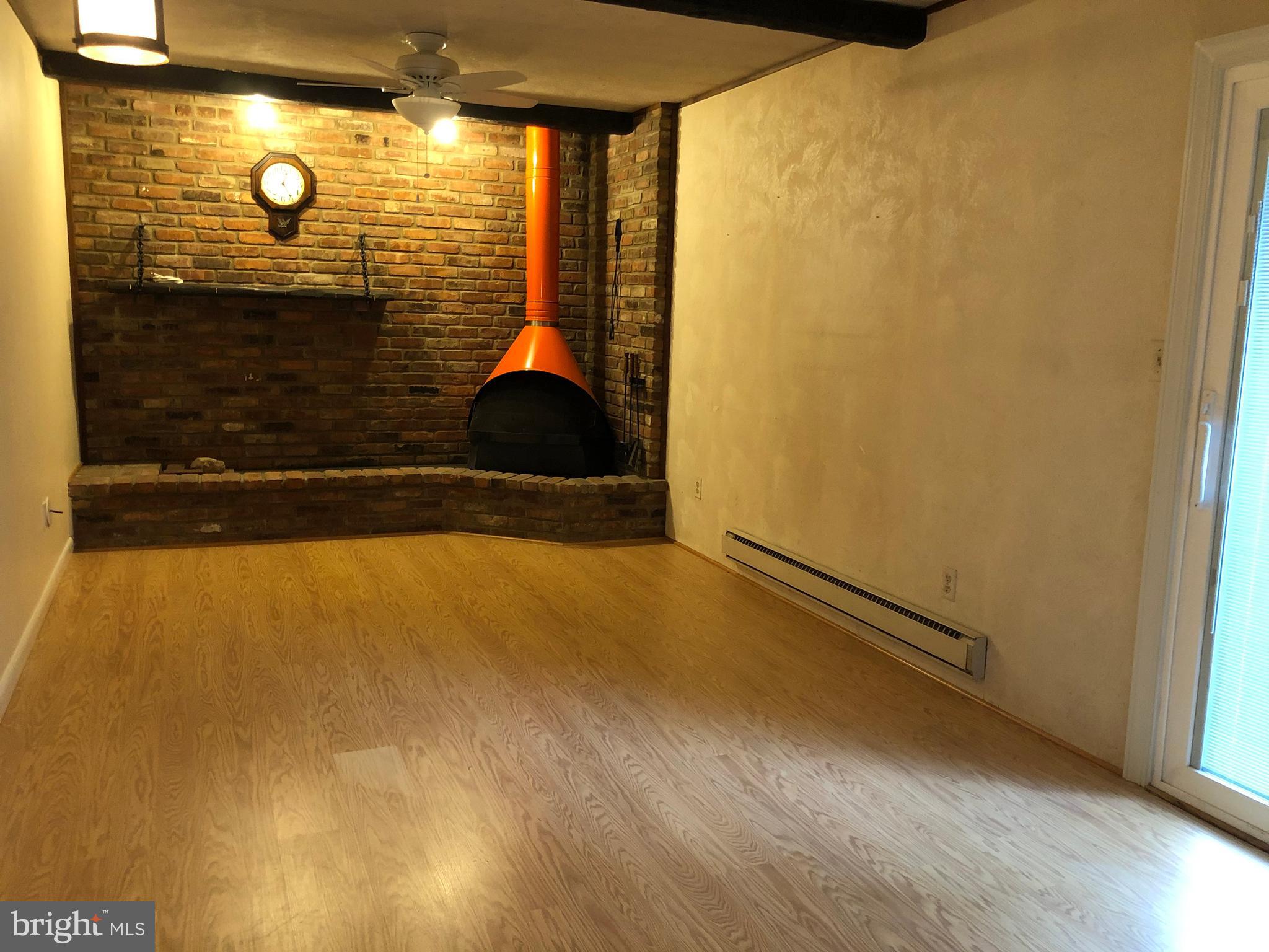 546 Kettle Run Road Marlton, NJ 08053 - Photo 12 of 26 Family Room