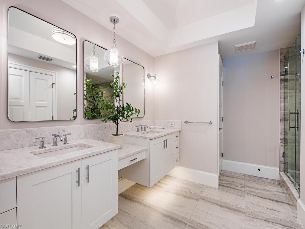 549 Neapolitan Way Naples, FL 34103 - Photo 9 of 25